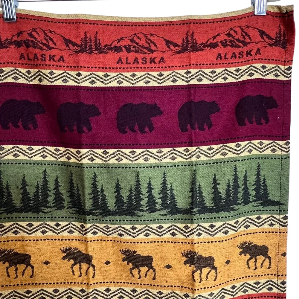 Alaska Wildlife Cotton Dishtowel 28 x 17 Bears Moose Mountains Cabin Lodge Decor